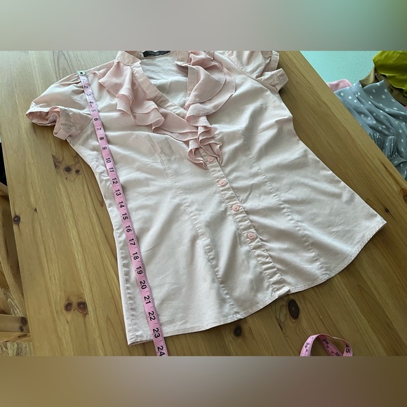 The Limited Pink Button Down Short Sleeves - Picture 8 of 8